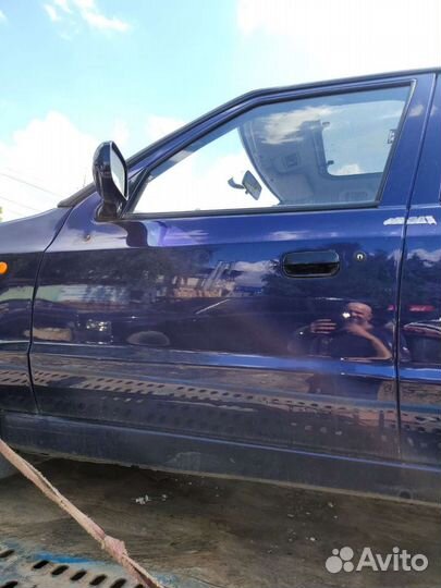 Передняя дверь на Шкода фелиция 96г