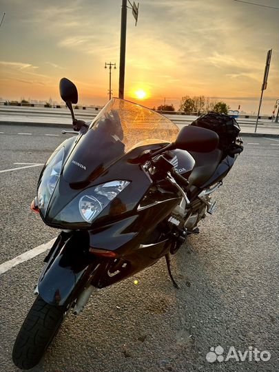 Honda vfr800