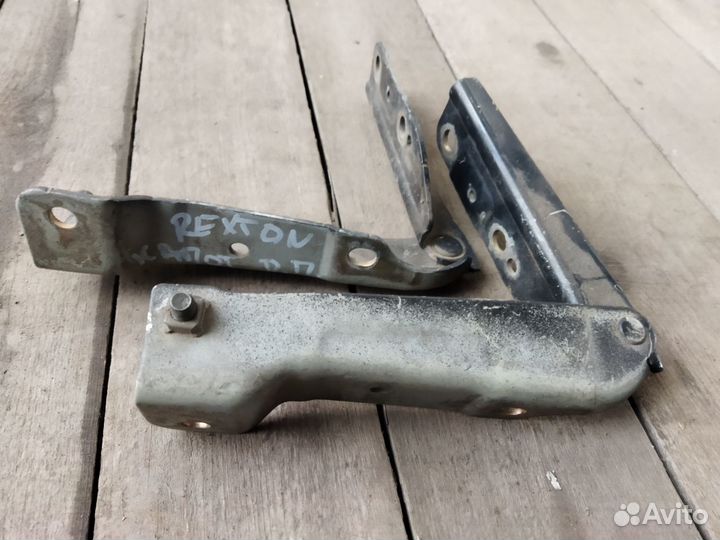 Петли капота SsangYong Rexton I