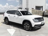 Volkswagen Teramont 2.0 AT, 2018, 128 433 км, с пробегом, цена 3 269 000 руб.