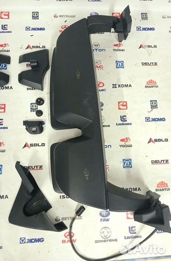 Зеркало (стойка в сборе) shacman X6000 левое/право