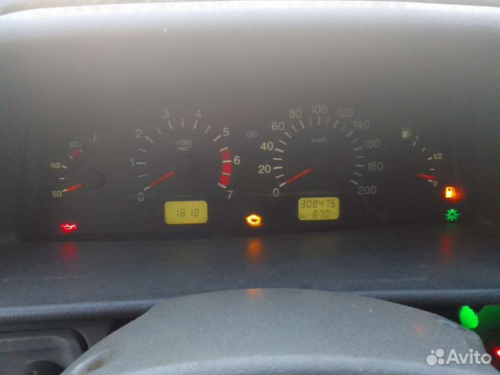 ВАЗ 2115 Samara 1.6 МТ, 2007, битый, 320 000 км