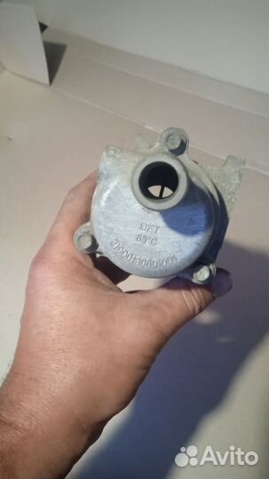 Корпус термостата Лада Гранта