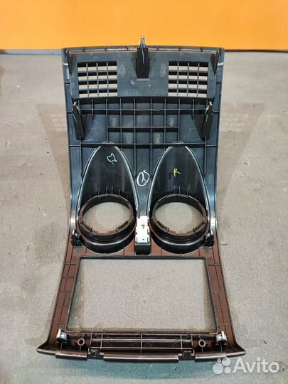 Накладка центральной консоли Nissan Qashqai j10