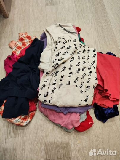 Одежда для девочек комплектом. 128