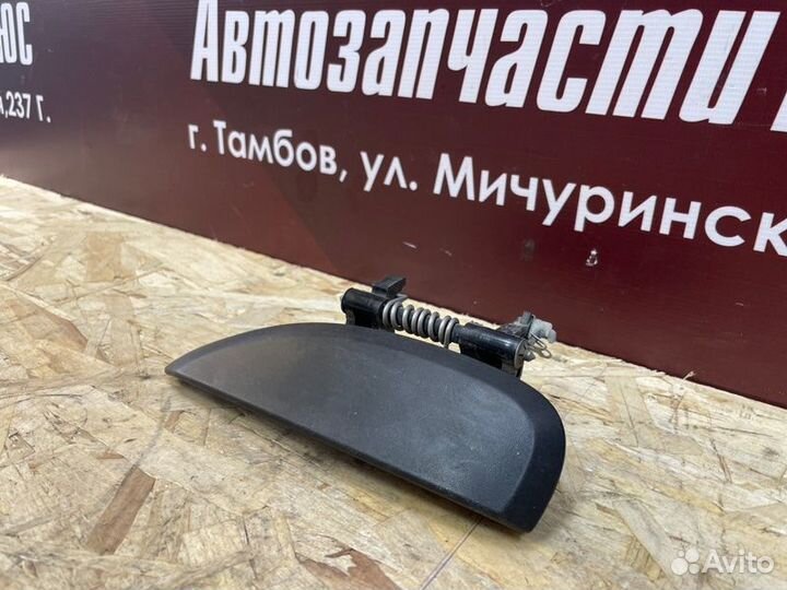 Ручка двери внешняя левая Renault Logan