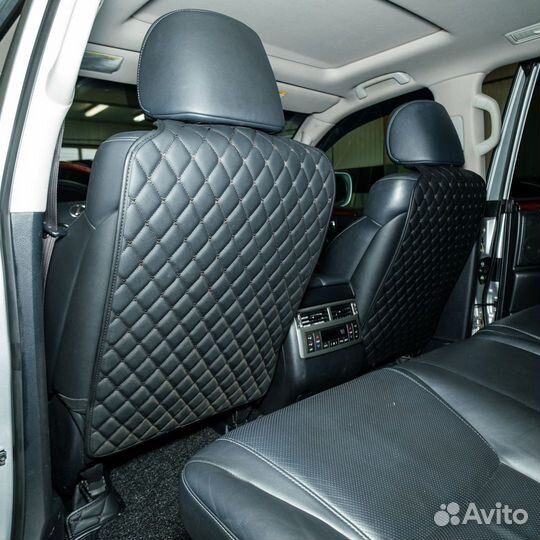 Защитная накидка для сидения автомобиля