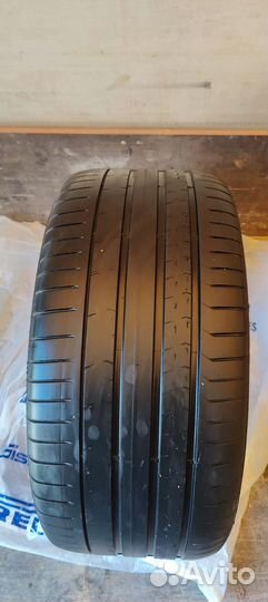 Pirelli P Zero 275/35 R20 102Y