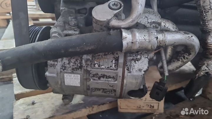 Компрессор кондиционера VAG VW Passat Golf Tiguan