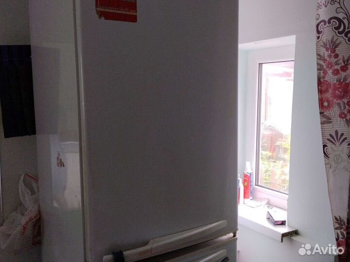 Холодильник бу