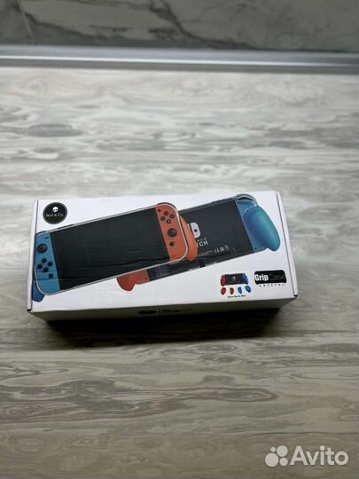 Чехол Grip Skull & Co