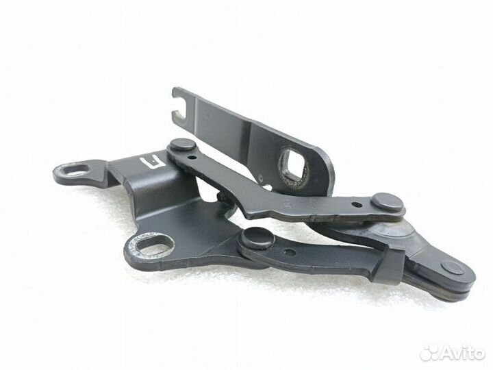 Петля капота правая Bmw 3 E90 2.5 2005