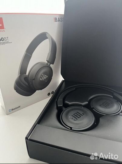 Беспроводные наушники jbl