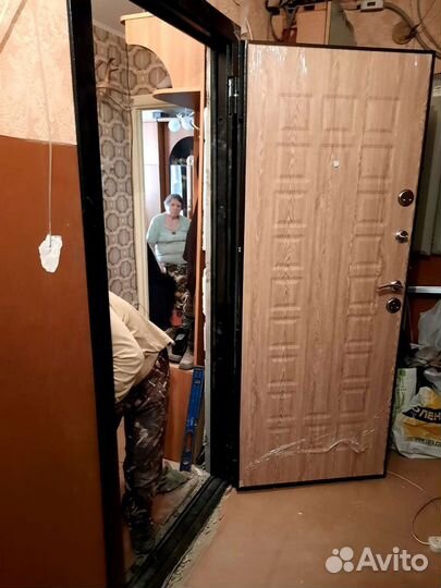 Мастер по установкам входных дверей