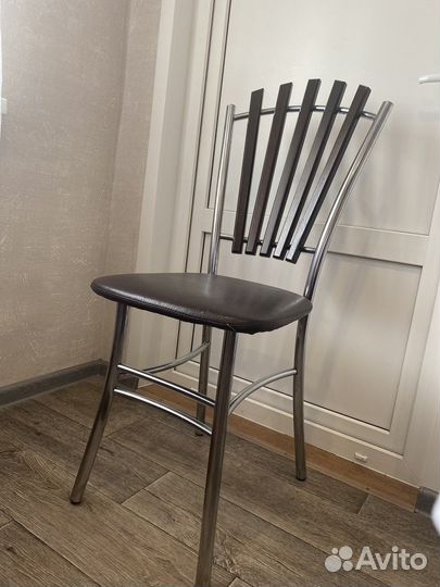 Кухонные стулья бу 4 шт
