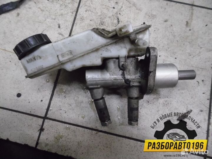 Цилиндр тормозной главный Ford Focus II 2008-2011