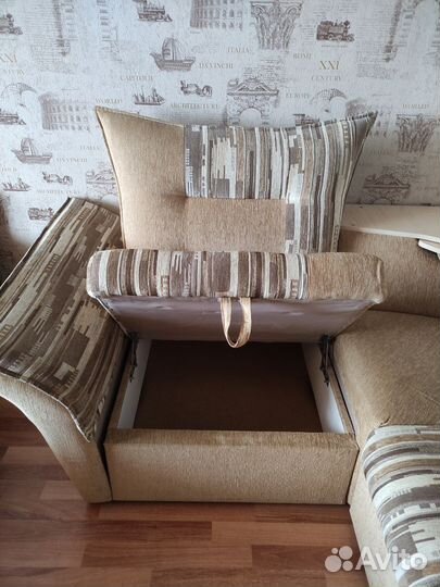 Угловой диван бу