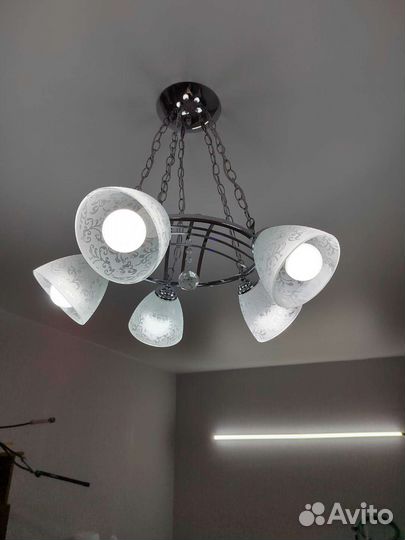 Люстра потолочная