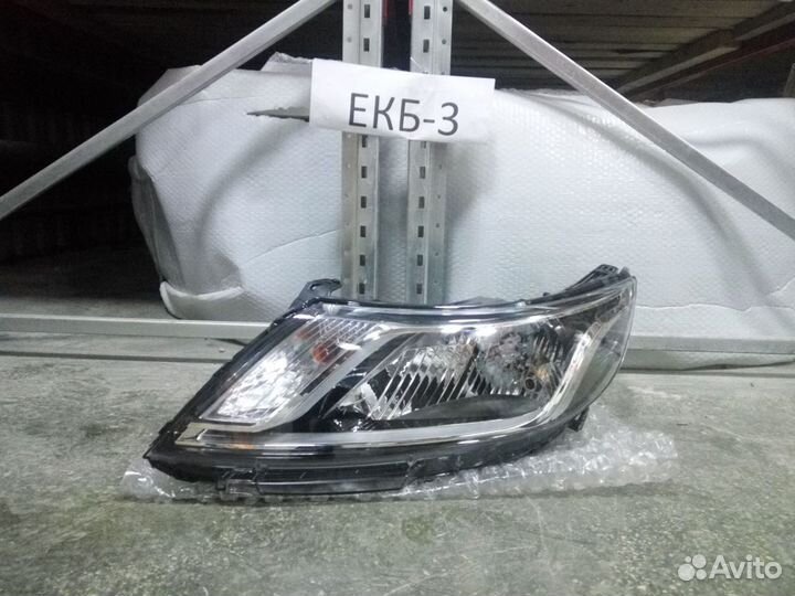 Фара передняя левая Киа Рио с 2011г-2017г