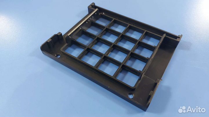 Салазки для установки устройств 3.5