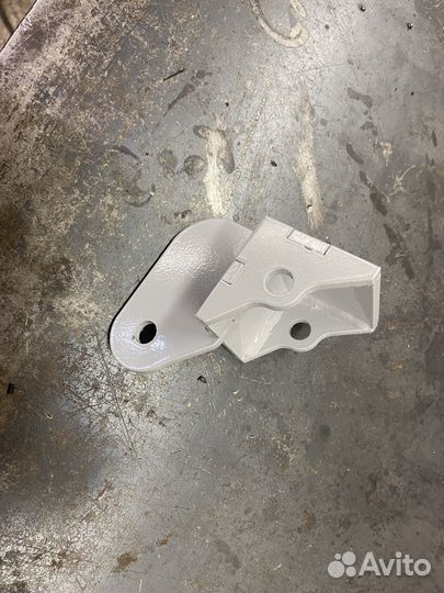 Крепление генератора WPS