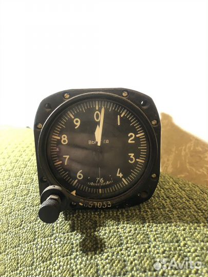 Высотомер барометр