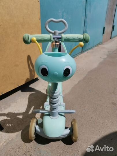 Самокат детский трехколесный с сиденьем