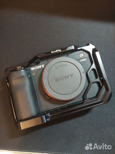 Sony a7c body + клетка