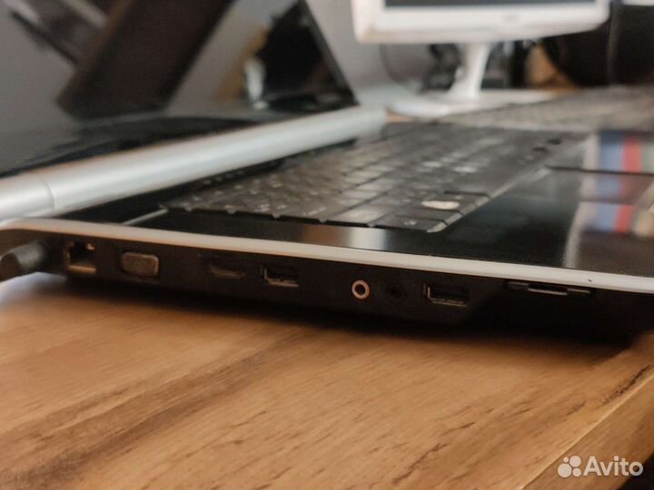 Packard bell lj75