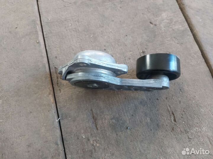 Натяжные ролики на форд Эксплорер