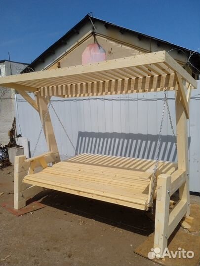 Качели садовые деревянные