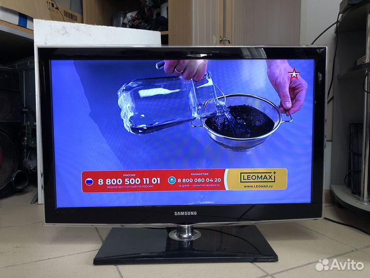 ЖК телевизор Samsung 32