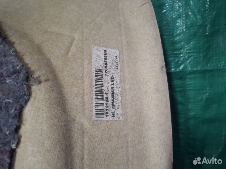 Обшивка потолка Mitsubishi Colt