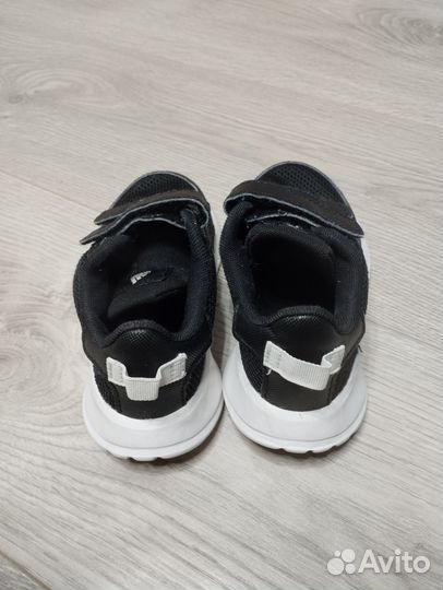 Кроссовки adidas 25 размер