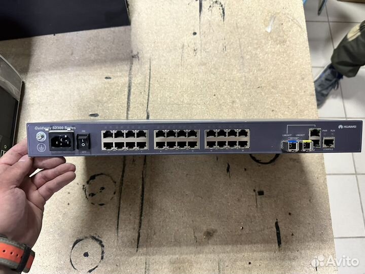 Коммутатор huawei S2326TP-EI