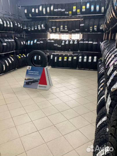 Sailun Atrezzo Elite 215/55 R17 94V