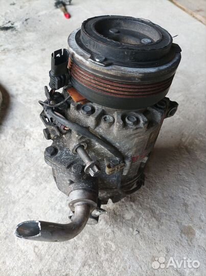 Компрессор кондиционера BMW X5 E70 N52 b30