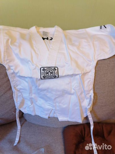 Костюм для тхэквондо