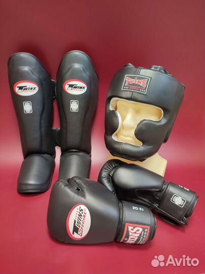 Шлем боксерский боксерские перчатки