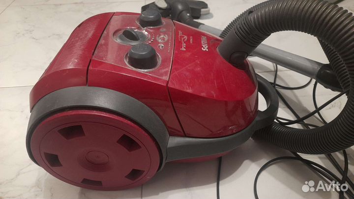 Моющий пылесос philips FC9064