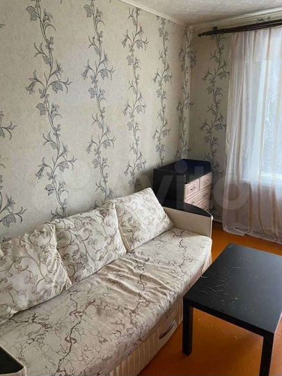 2-к. квартира, 49 м², 1/2 эт.