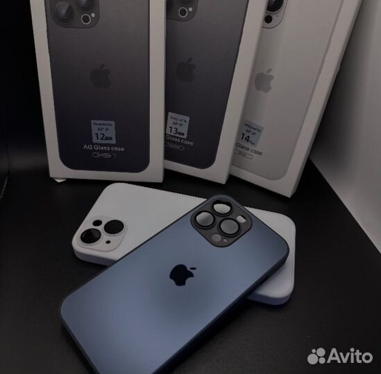 Чехлы на iPhone