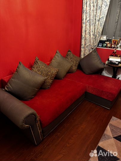 Угловой диван бу