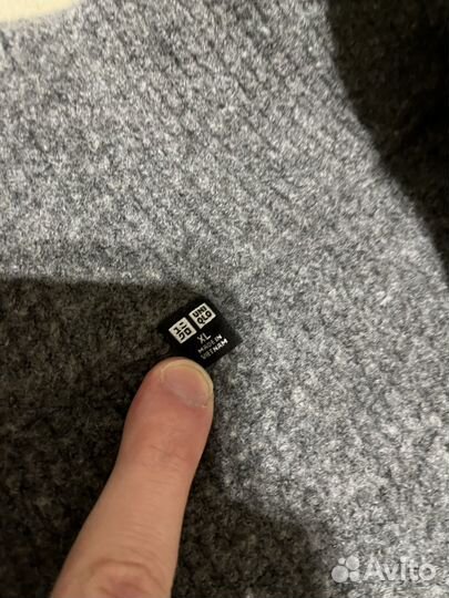 Свитер uniqlo
