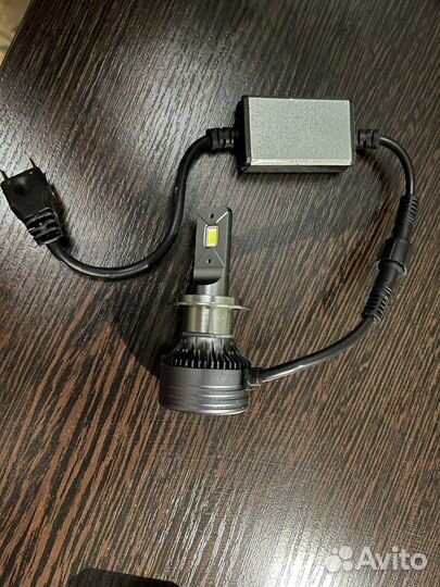 Лампочка головного света H7