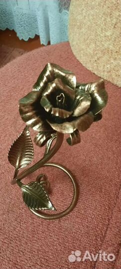 Кованая роза