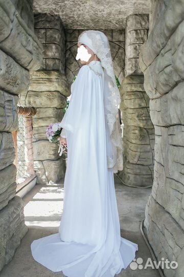 Платье, платок и фата на никах