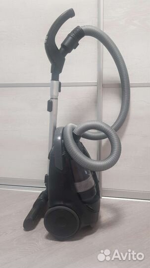 Пылесос Samsung sc8874