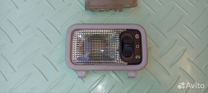 Плафон задний Пежо 406 2003