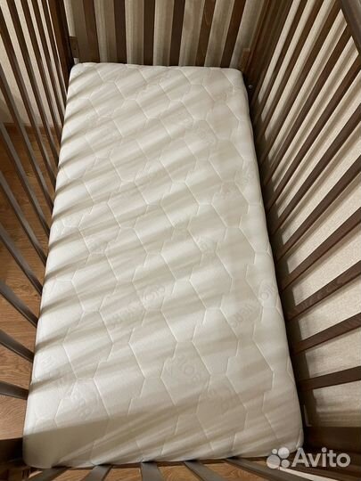 Детская кровать Гандылян с матрасом